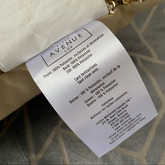 Sequin accent pillow - Picture 4 of 5